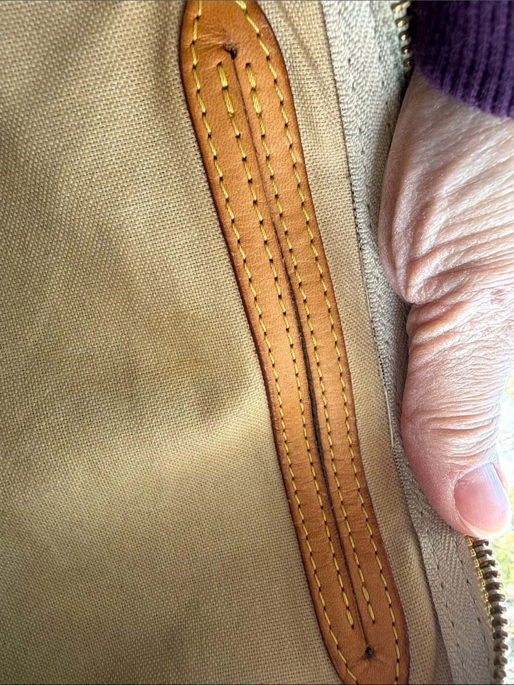 Louis Vuitton Damier Azur Speedy Satchel - Cream & Brown - Picture 14 of 16